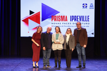 Foto - Homenagem por Tempo de Serviço aos Servidores da Prefeitura de Joinville