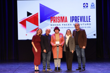 Foto - Homenagem por Tempo de Serviço aos Servidores da Prefeitura de Joinville