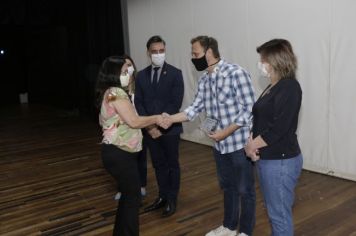 Foto - 27/10/21 - Homenagem aos Aposentados e Pensionistas - Teatro Juarez Machado