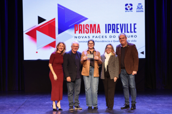 Foto - Homenagem por Tempo de Serviço aos Servidores da Prefeitura de Joinville