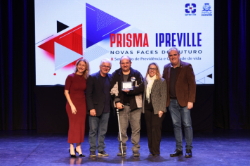 Foto - Homenagem por Tempo de Serviço aos Servidores da Prefeitura de Joinville
