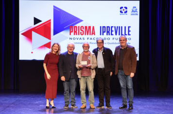 Foto - Homenagem por Tempo de Serviço aos Servidores da Prefeitura de Joinville