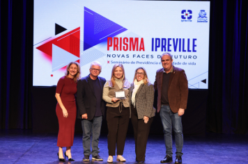 Foto - Homenagem por Tempo de Serviço aos Servidores da Prefeitura de Joinville