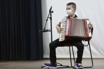 Foto - 21/09/21 - Homenagem aos Aposentados e Pensionistas - Teatro Juarez Machado