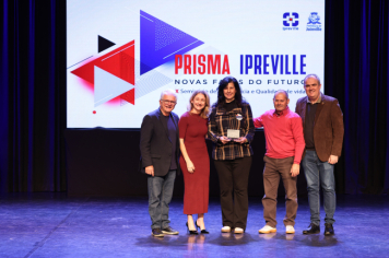 Foto - Homenagem por Tempo de Serviço aos Servidores da Prefeitura de Joinville