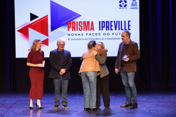 Foto - Homenagem por Tempo de Serviço aos Servidores da Prefeitura de Joinville