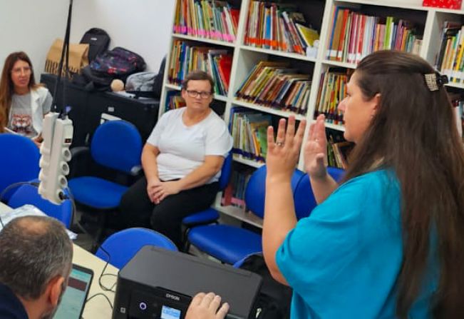 Encontro de Educação Previdenciária no CEI Amandos Finder