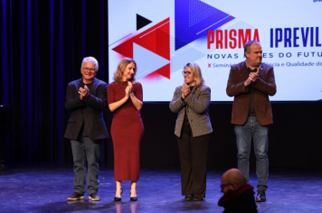 Foto - Homenagem por Tempo de Serviço aos Servidores da Prefeitura de Joinville