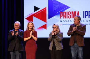 Foto - Homenagem por Tempo de Serviço aos Servidores da Prefeitura de Joinville