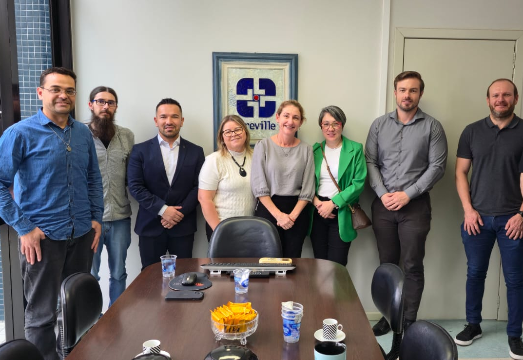 Ipreville recebe visita institucional do FAZPREV